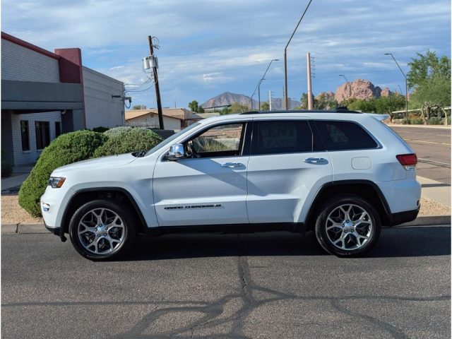 Used 2022 Jeep Grand Cherokee WK Limited with VIN 1C4RJFBGXNC148065 for sale in Phoenix, AZ