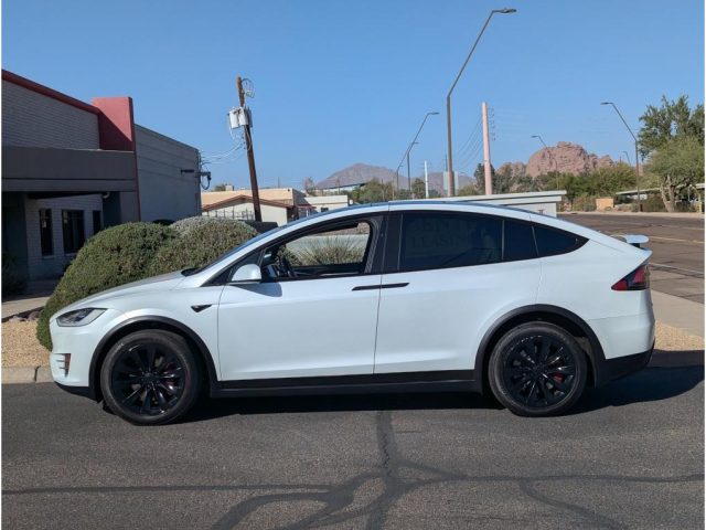 Used 2018 Tesla Model X 100D with VIN 5YJXCAE23JF087109 for sale in Phoenix, AZ