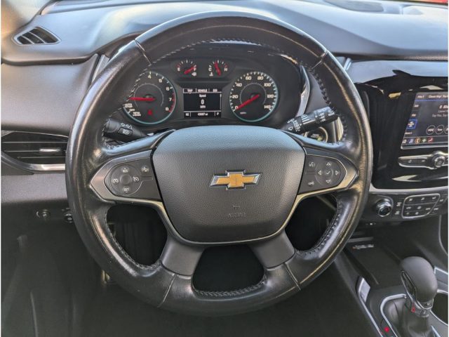 2022 Chevrolet Traverse steering wheel