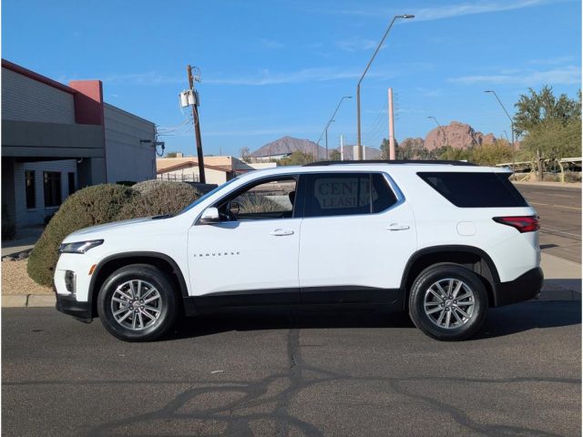 driver's side view of 2022 Chevrolet Traverse for sale in Phoenix