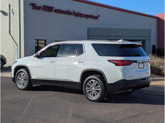 rear driver's side view of 2022 Chevrolet Traverse for sale in Phoenix