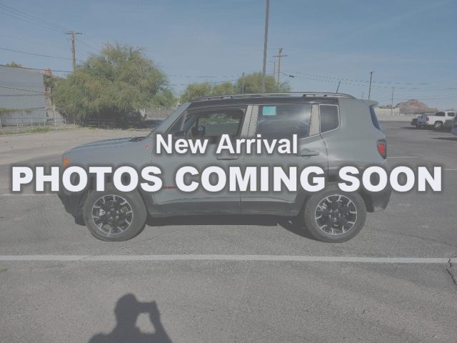 2023 Jeep Renegade Trailhawk's photo
