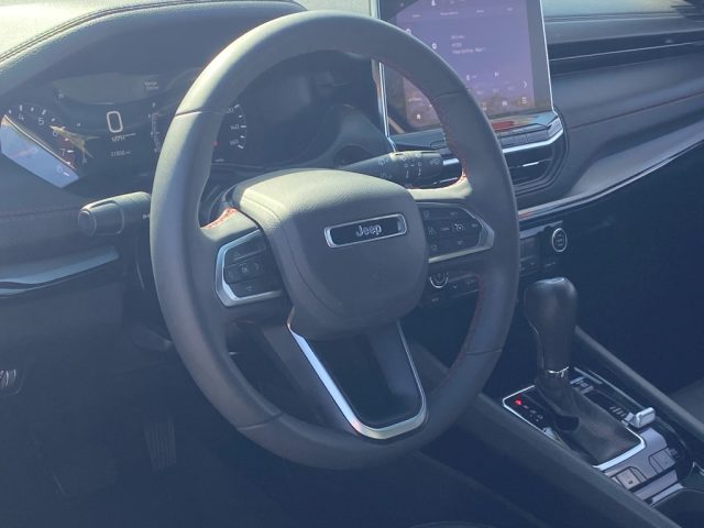 2025 Jeep Compass Trailhawk - Photo 21