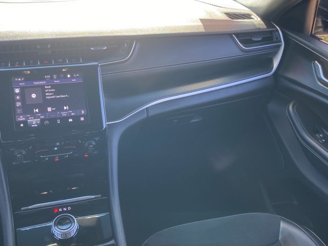 2023 Jeep Grand Cherokee Altitude - Photo 15