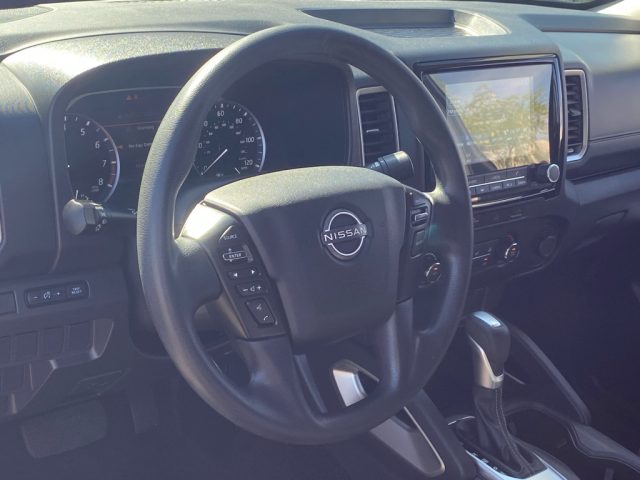 2024 Nissan Frontier SV - Photo 21