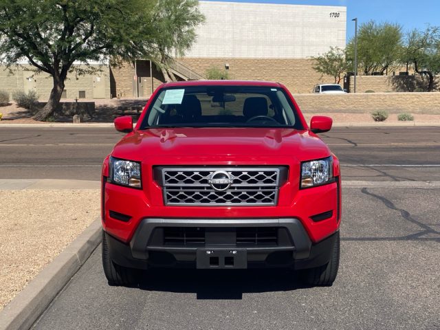 2024 Nissan Frontier SV - Photo 8