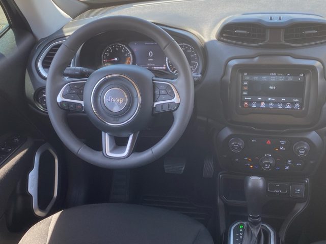 2021 Jeep Renegade Latitude - Photo 14