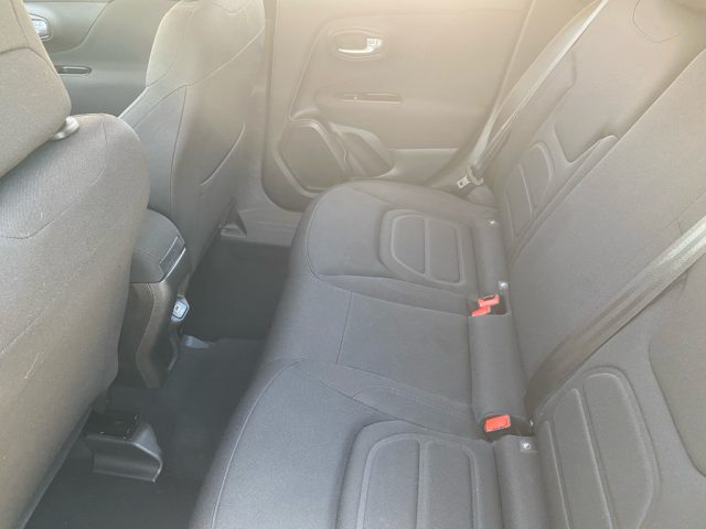 2021 Jeep Renegade Latitude - Photo 17