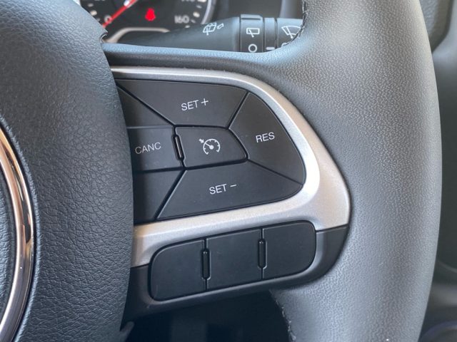 2021 Jeep Renegade Latitude - Photo 24