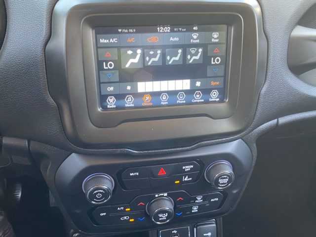 2021 Jeep Renegade Latitude - Photo 27