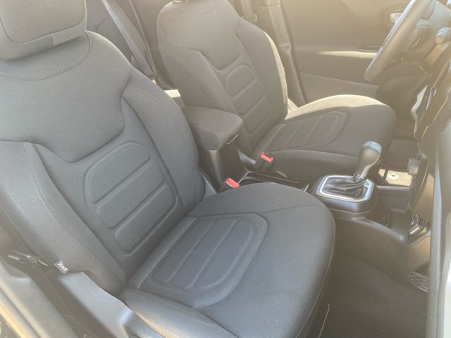 2021 Jeep Renegade Latitude - Photo 10