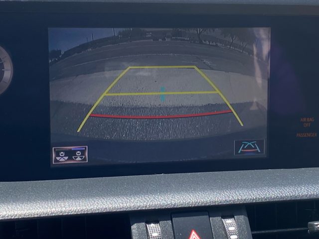 2021 Lexus ES 350 - Photo 26