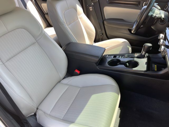 2023 Honda Civic Touring - Photo 12