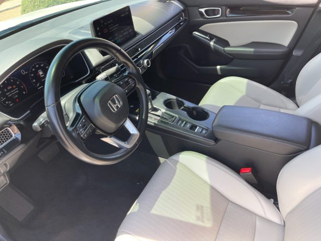 2023 Honda Civic Touring - Photo 16