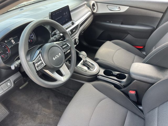 2023 Kia Forte LXS - Photo 16
